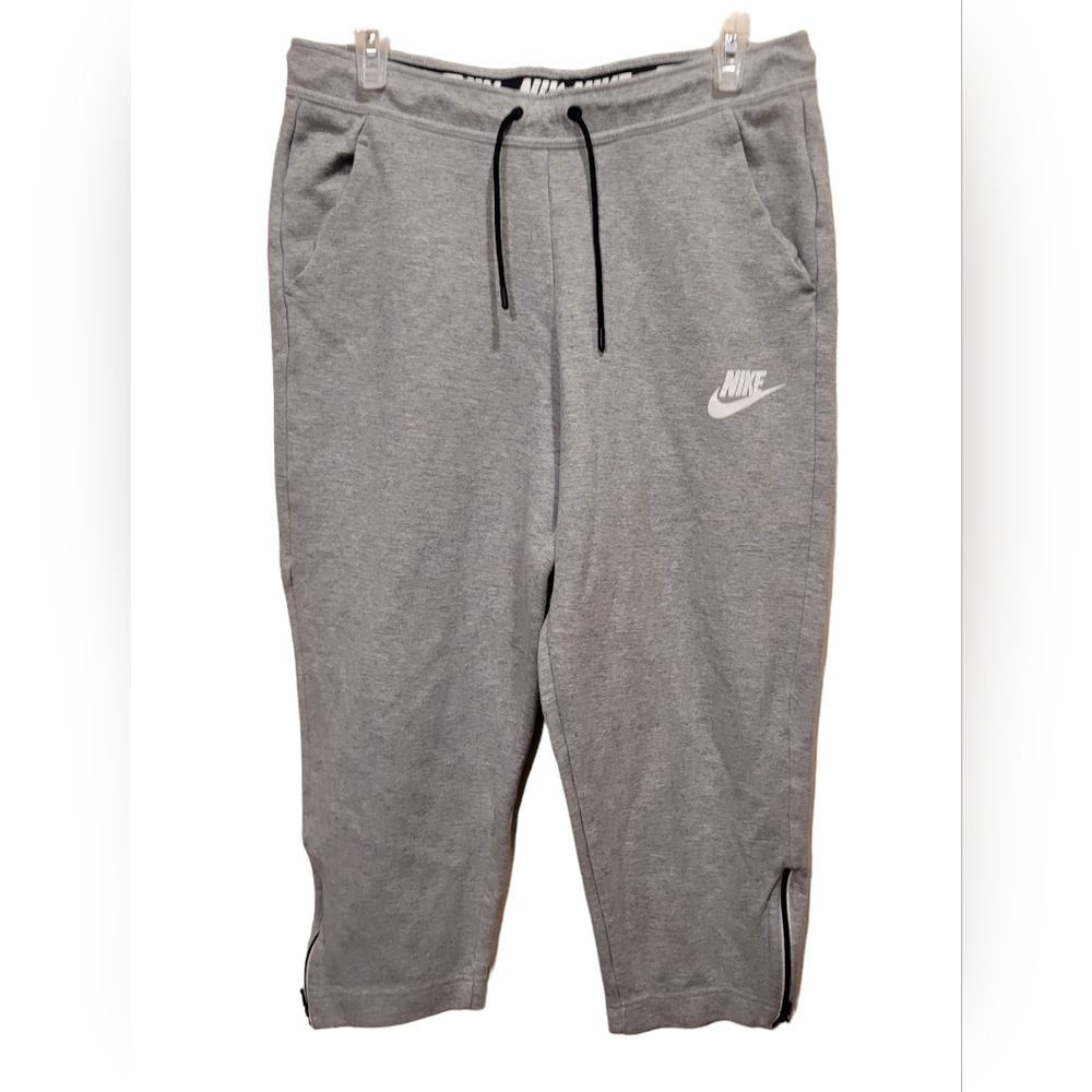 NIKE - Cropped Sweatpants